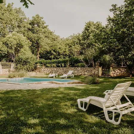 Kolo Adults Only Guest house Buzinija