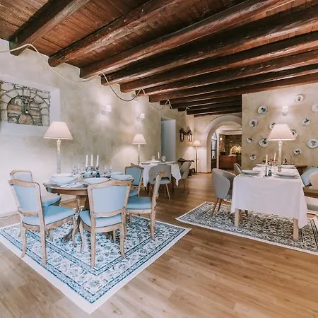 Kolo Adults Only Guest house 3*